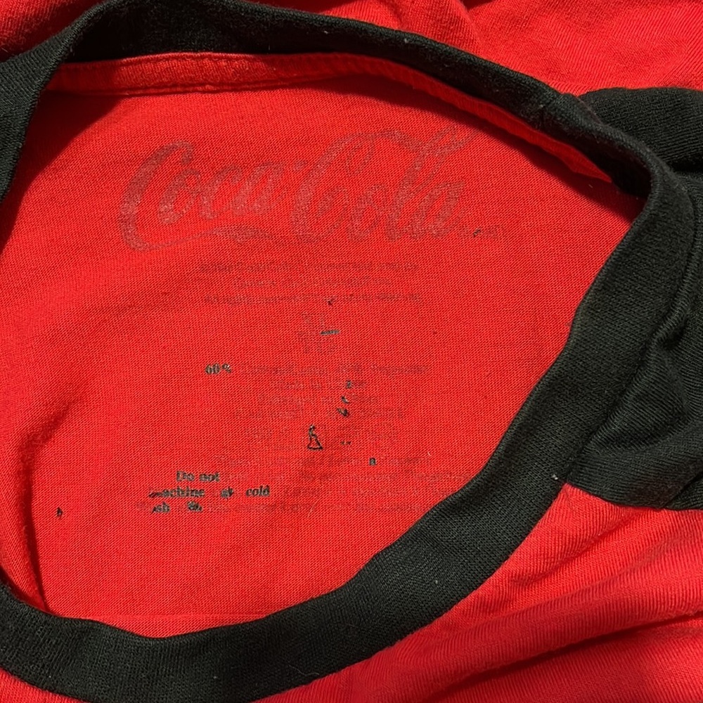 Authentic Coca Cola t-shirt size XL 😍 - Picture 3 of 3